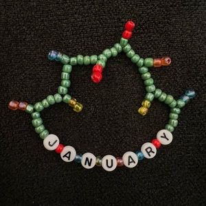 Taylor Swift January friendship bracelet